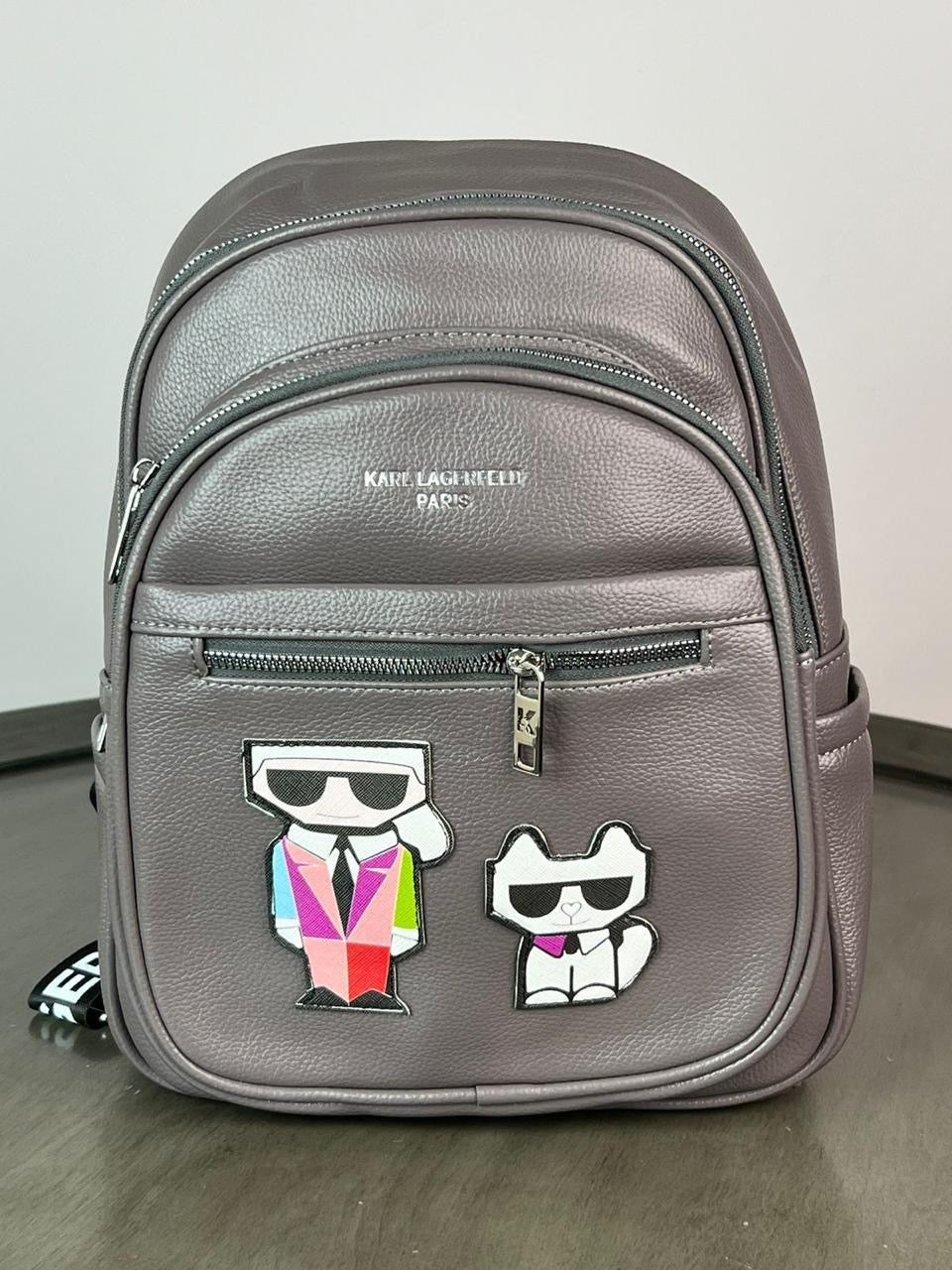MOCHILA KARL GRIS