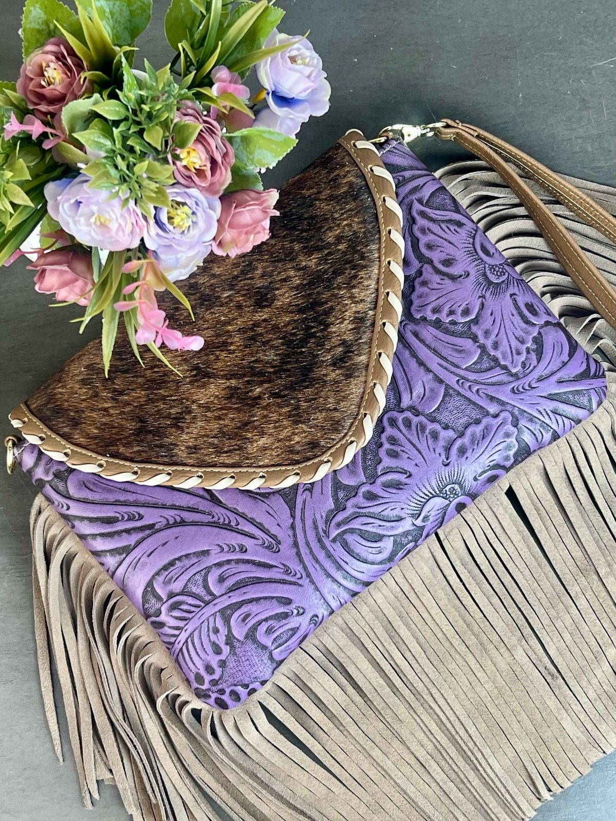 SOBRE DE PELO OBSCURO MORADO