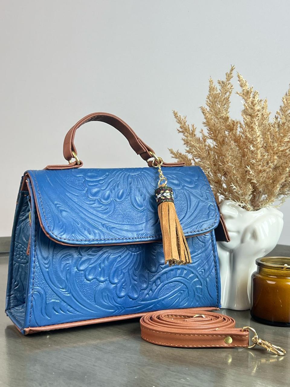 DELIA PIEL AZUL ELEMENTAL