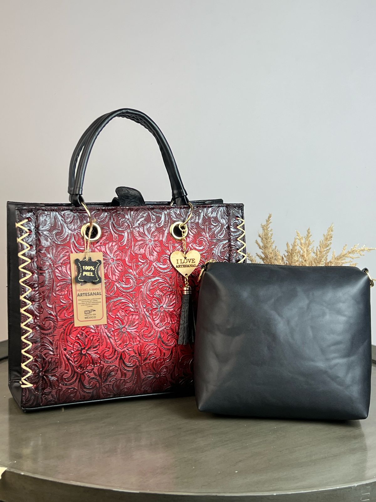 UB DUO ARTESANAL COMBO GRABADO ROJO/NEGRO