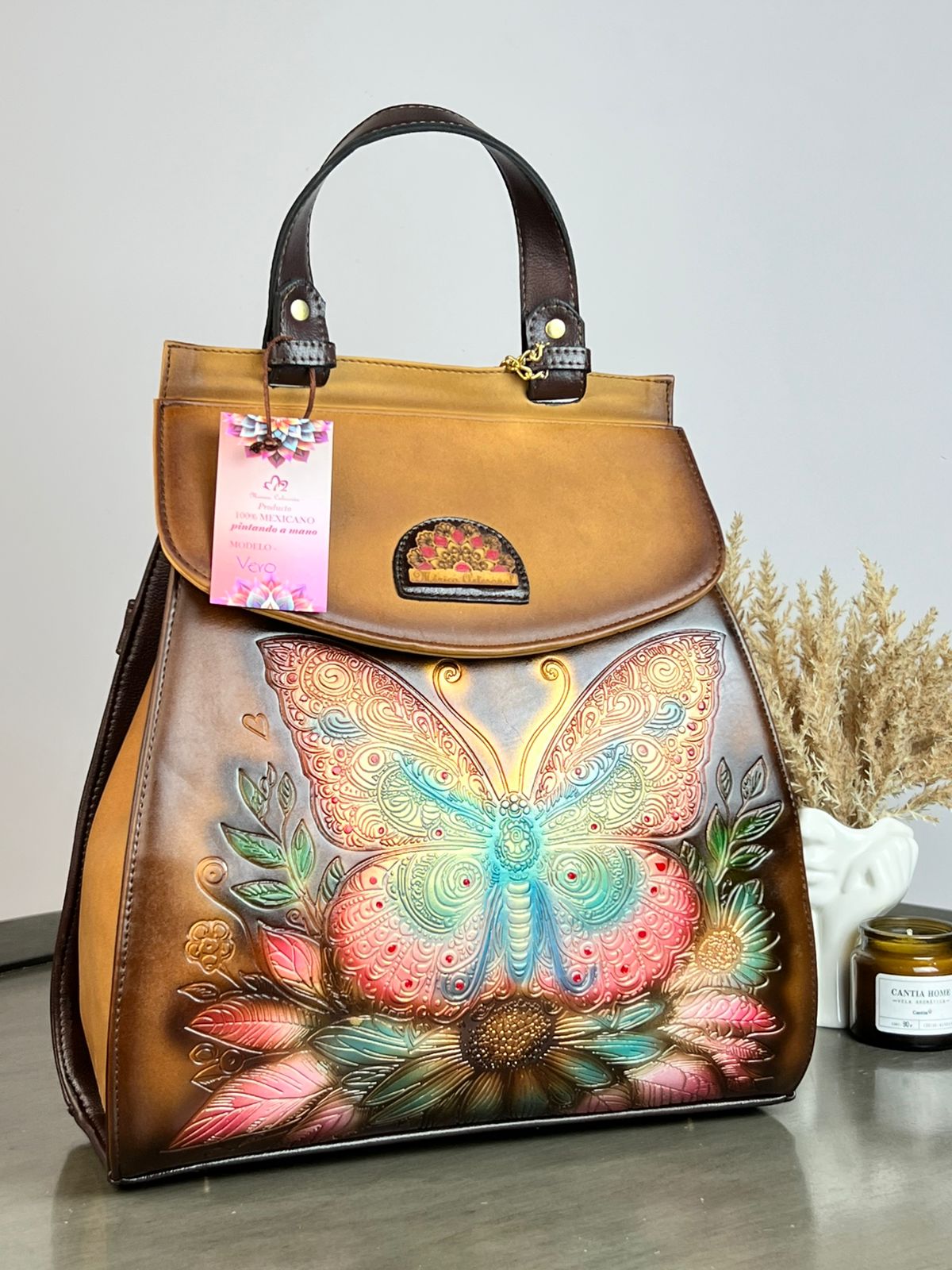 MAOMA GDE MOCHILA VERO MARIPOSA MARRON/TONOS ROSA