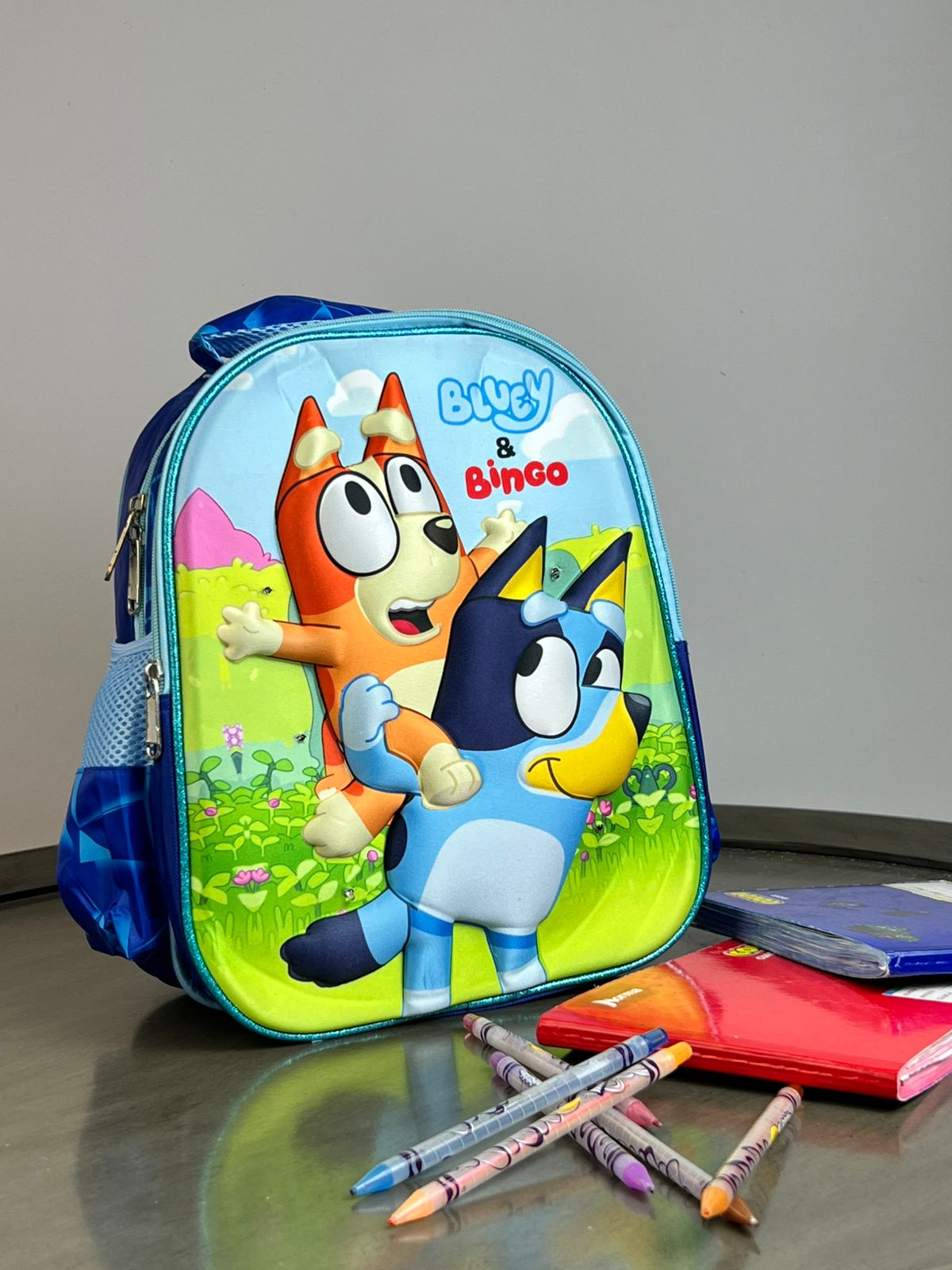 MOCHILA KYNDER PERSONAJES 3D BLUEY