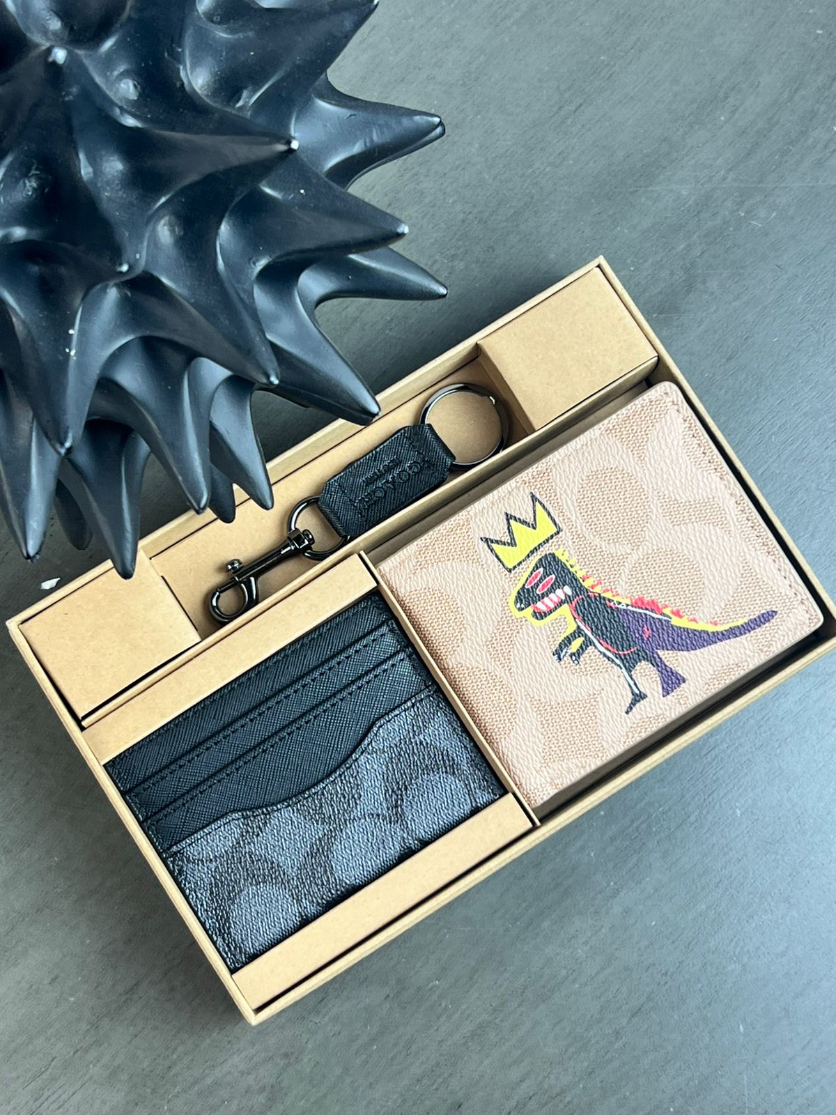 SET CARTERA COACH ESTAMPADO BEIGE/REX NEGRO