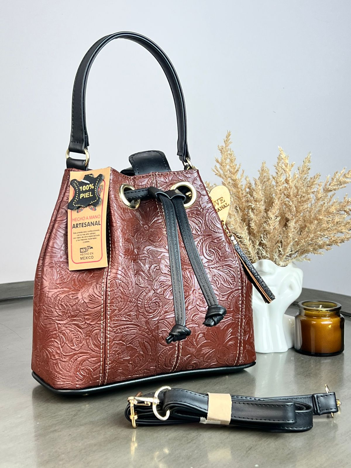 MOD ARTESANAL MORRALITO GRABADO MARRON