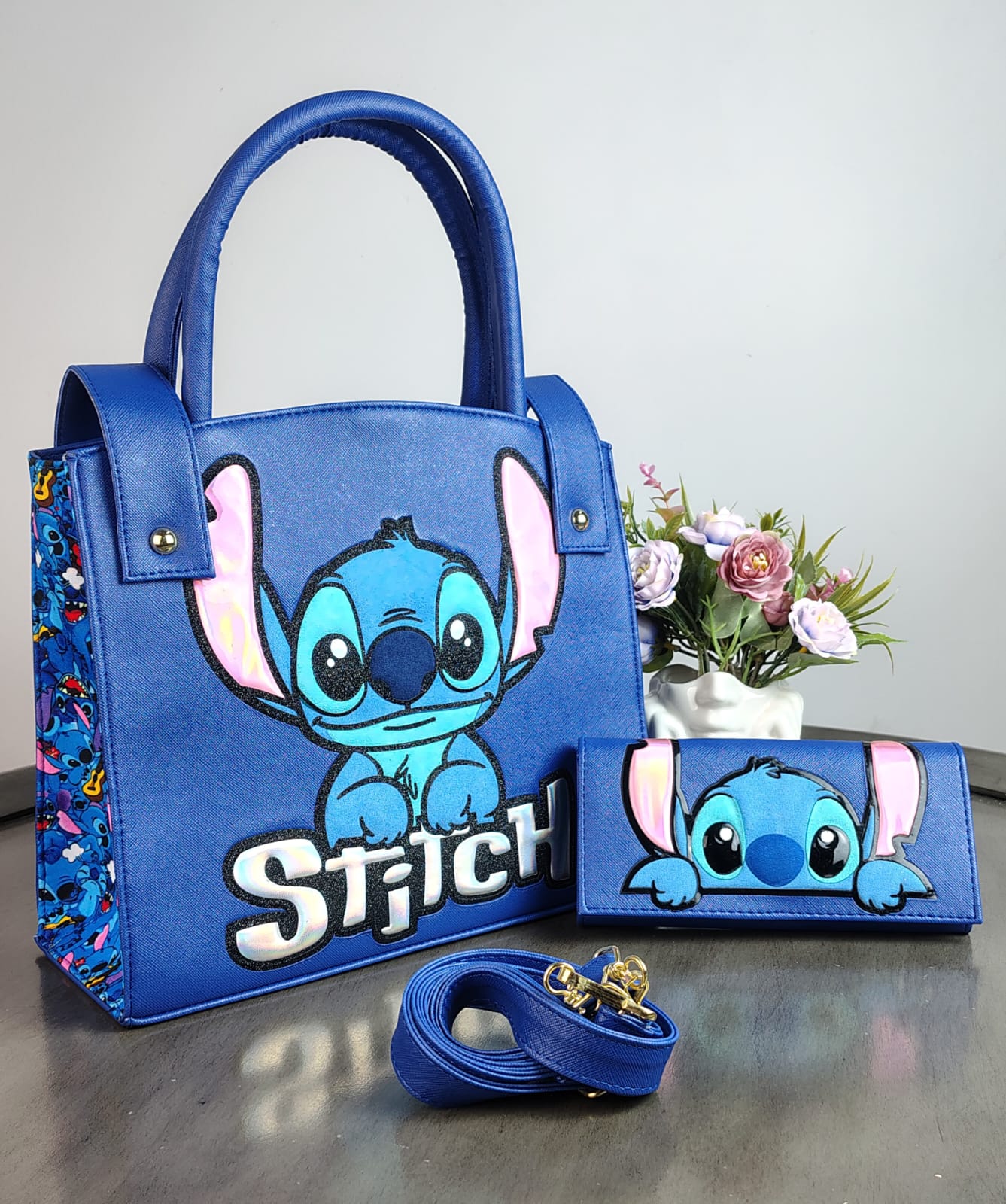 DUO BOLSO Y CARTERA PERSONAJE STICH AZUL/LETRAS PLATA