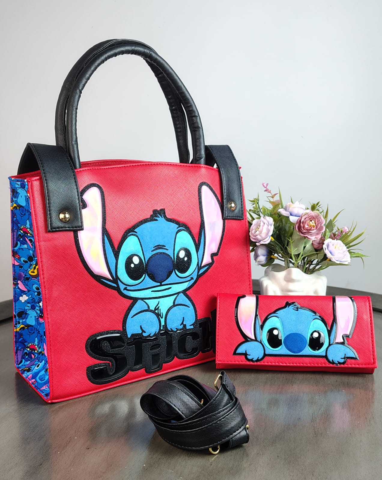 DUO BOLSO Y CARTERA PERSONAJE STICH ROJO