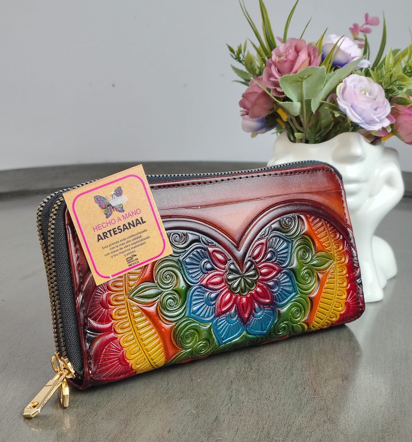 CARTERA ARTESANAL DOBLE CIERRE CORAZÓN BEIGE/COLORES