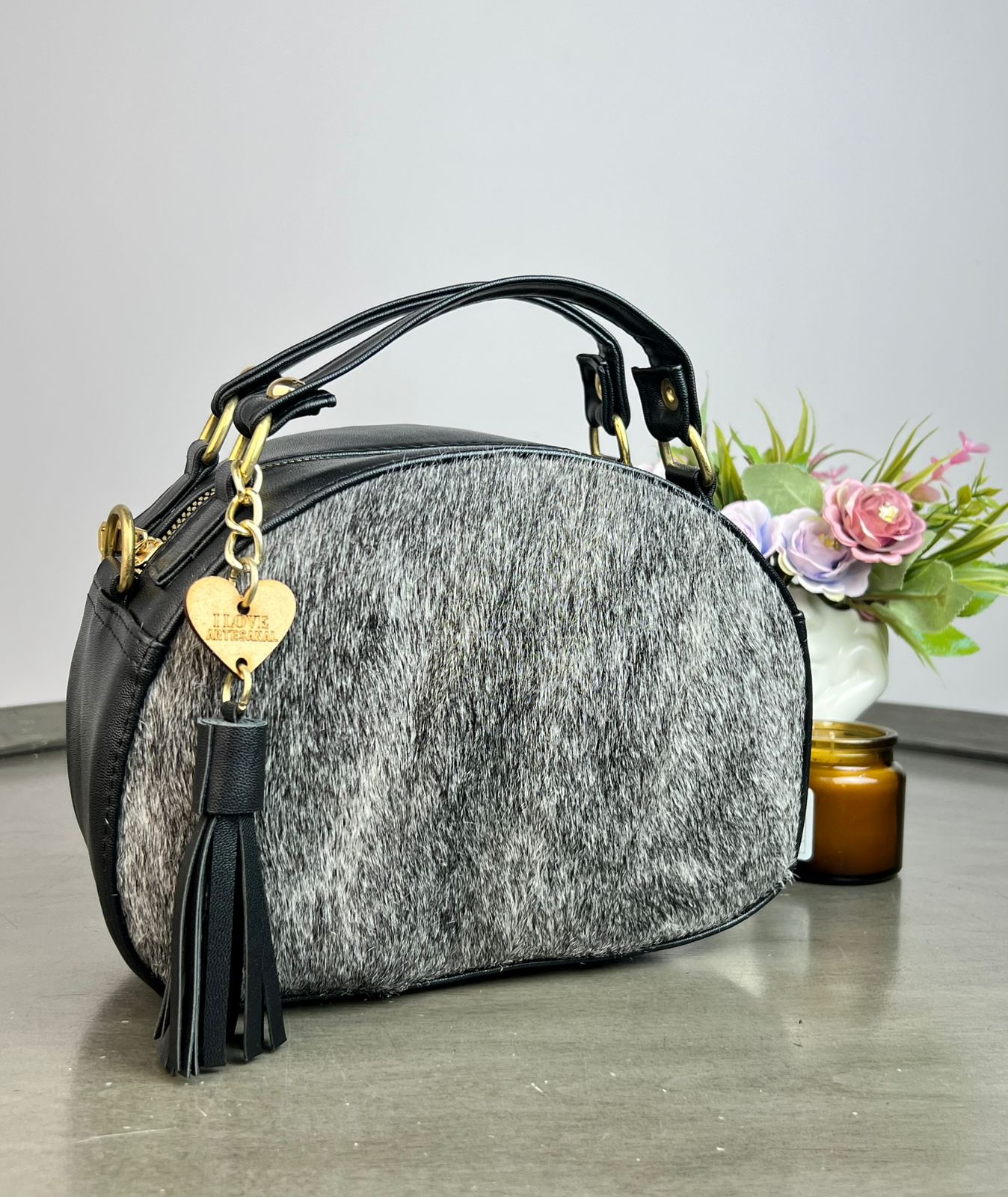 BOLSO MEDIO CIRCULO NEGRO PELO VARIABLE