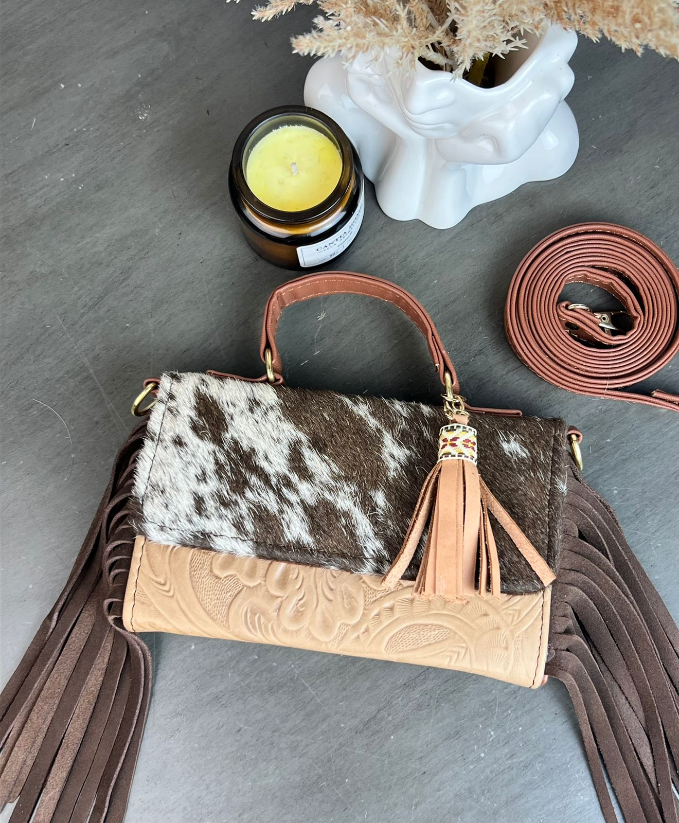 CROSSBODY DELIA PELO Y BARBAS MAQUILLAJE/PELO CAFÉ MOTEADO/BARBAS CHOCO