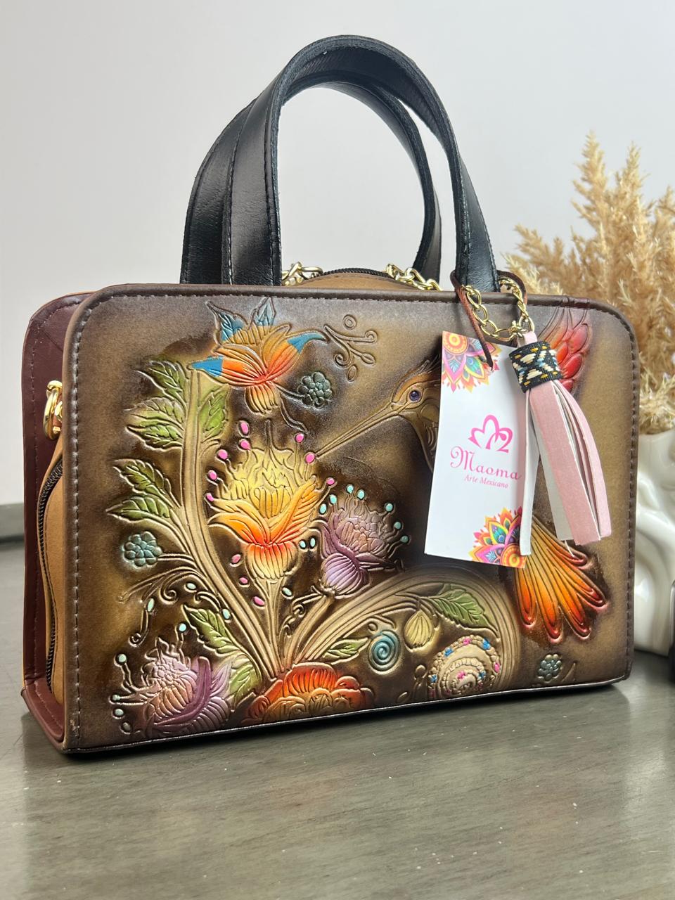 MAOMA CROSSBODY MARRON COLIBRÍ AMARILO/NARANJA