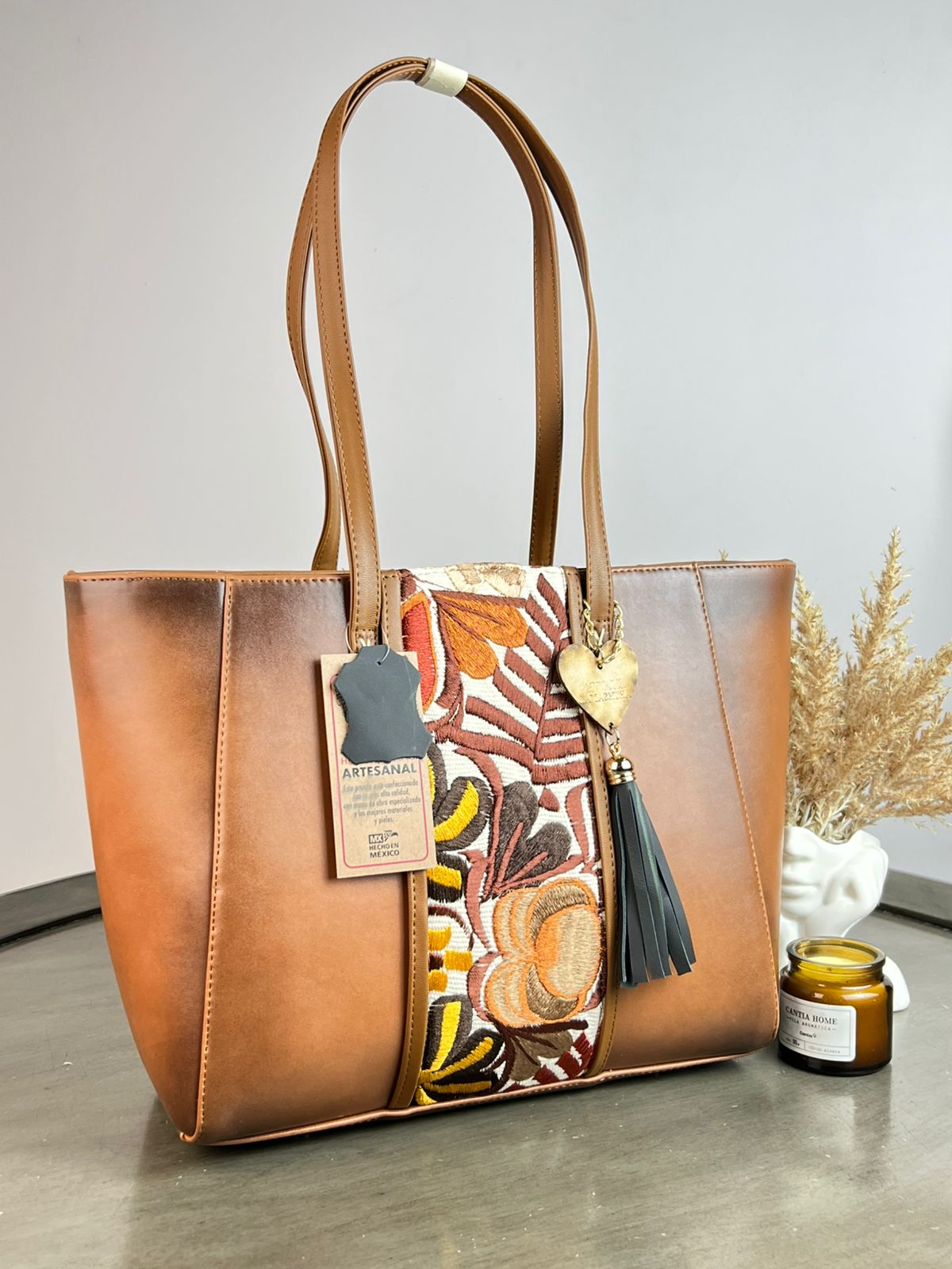 UB MOD ARTESANAL LUCERO CAMEL FRANJA BORDADA OTOÑO F BLANCO