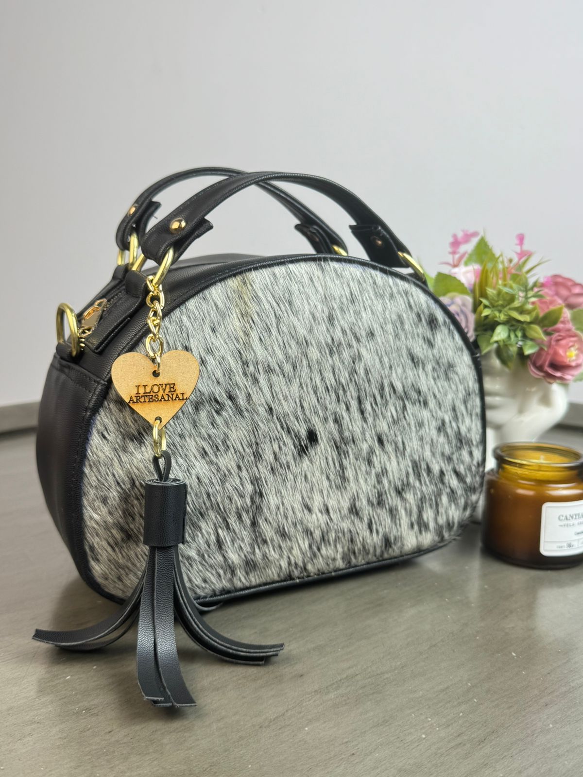 BOLSO MEDIO CIRCULO NEGRO PELO VARIABLE