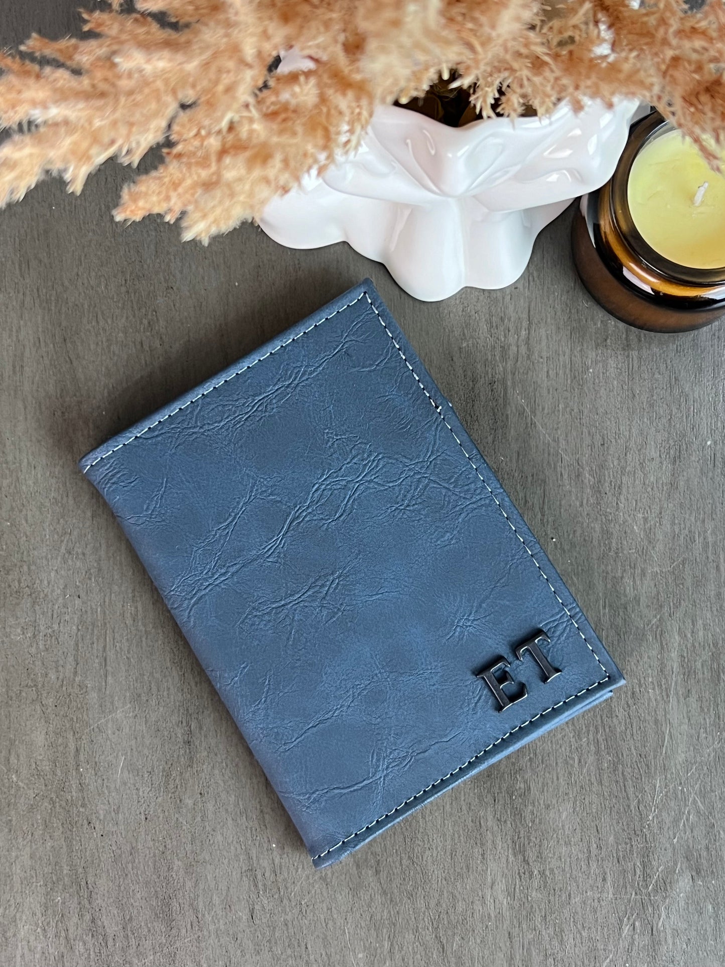 PORTAPASAPORTE IND AZUL MARINO FRESNO