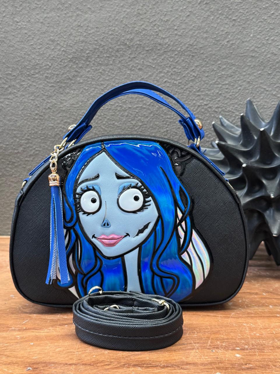 MALETITA PERSONAJES EMILY