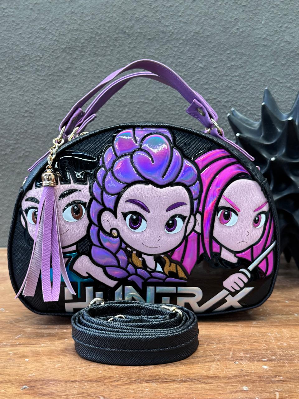 MALETITA PERSONAJES HUNTRIX