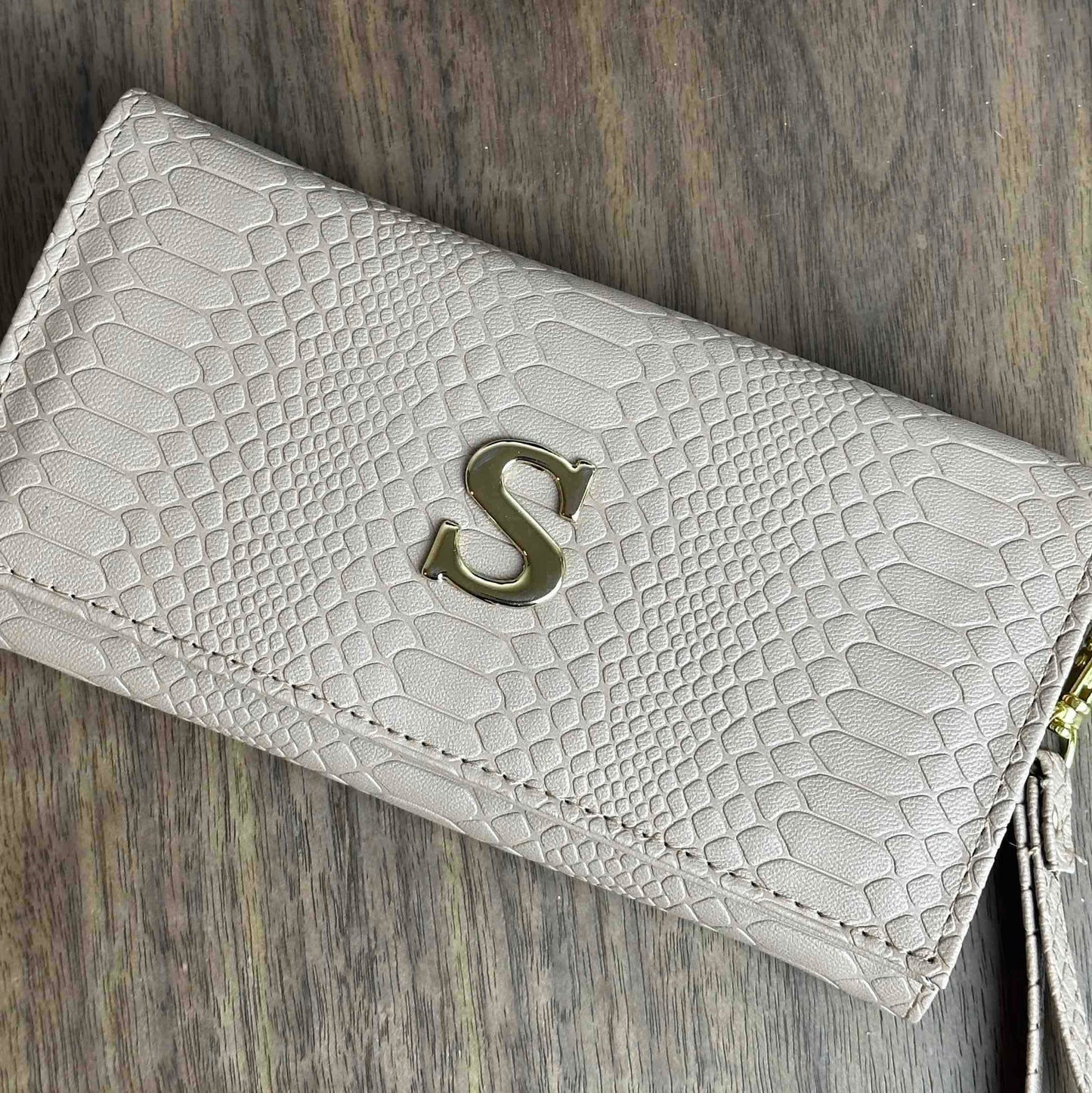 CARTERA MUÑEQUERA MAQUILLAJE