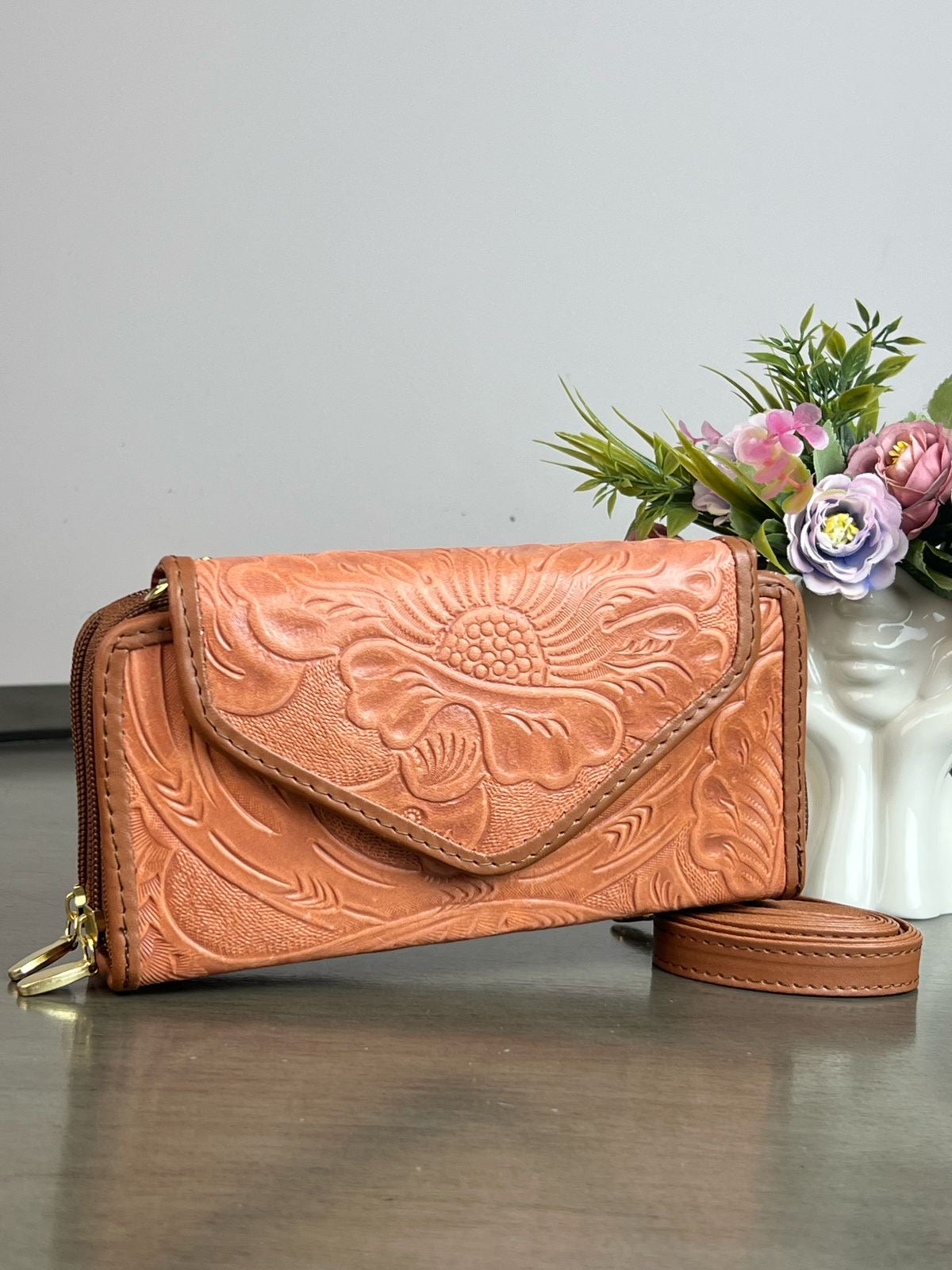 CARTERA PIEL TAPA DURAZNO