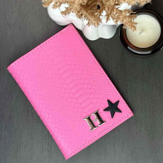 PORTAPASAPORTE IND. ROSA POP