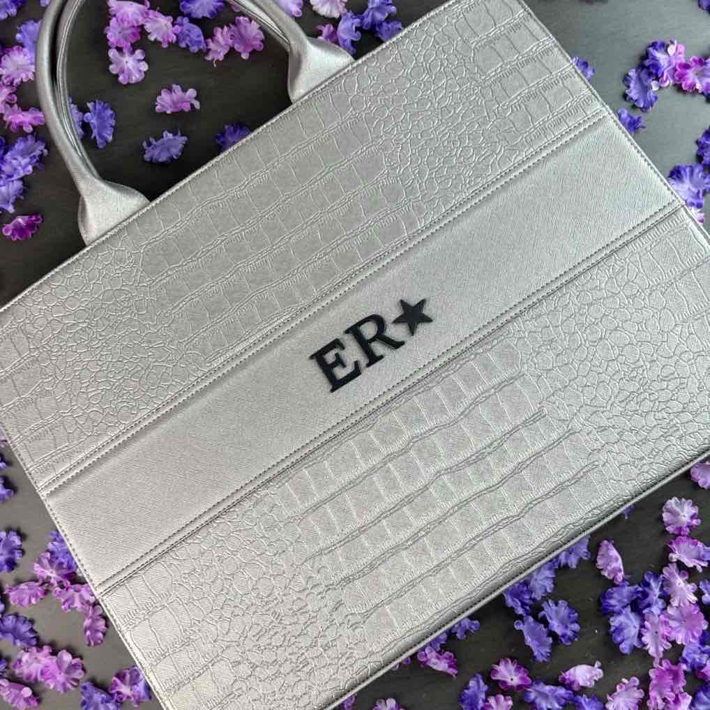 TOTE CLASICA JUMBO PLATINUM