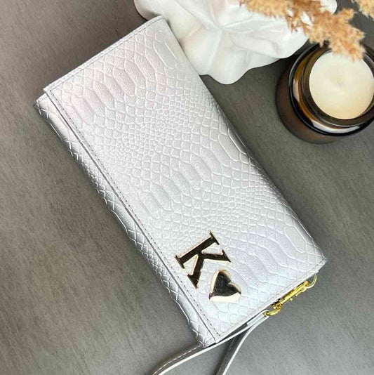 CARTERA MUÑEQUERA PLATA