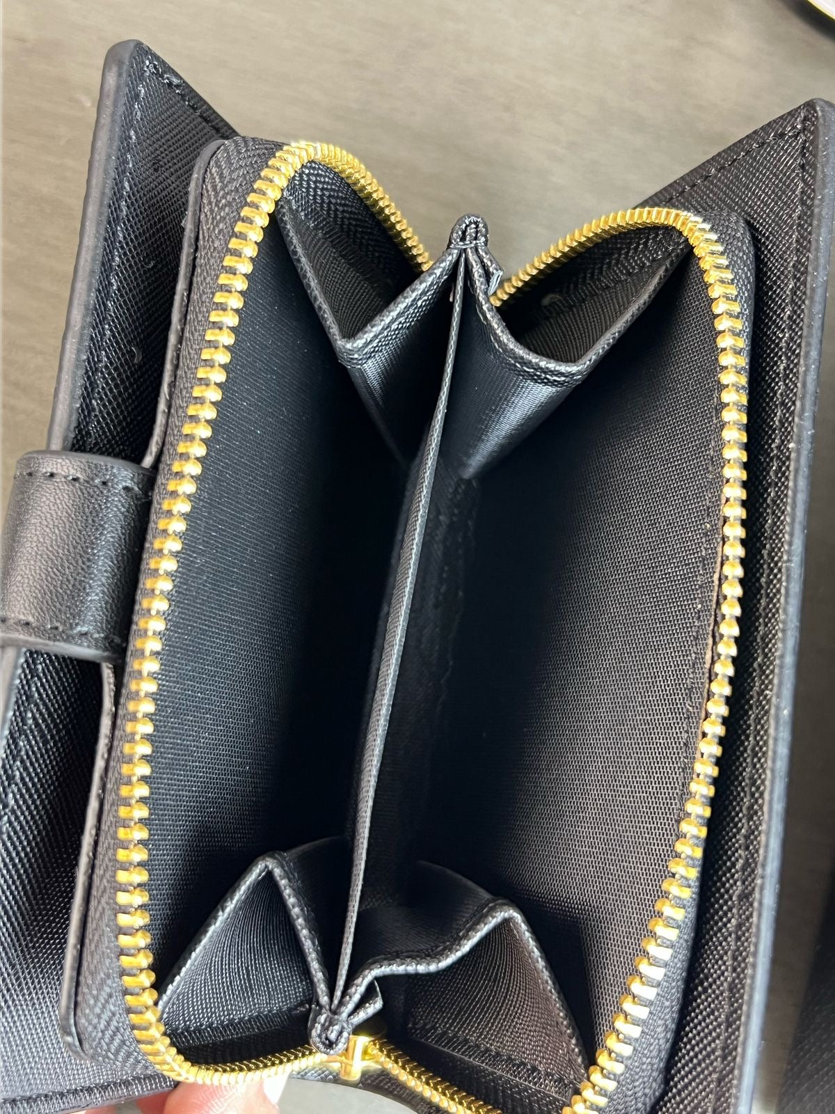 CARTERA COACH BROCHE NEGRO-HUESO LISO