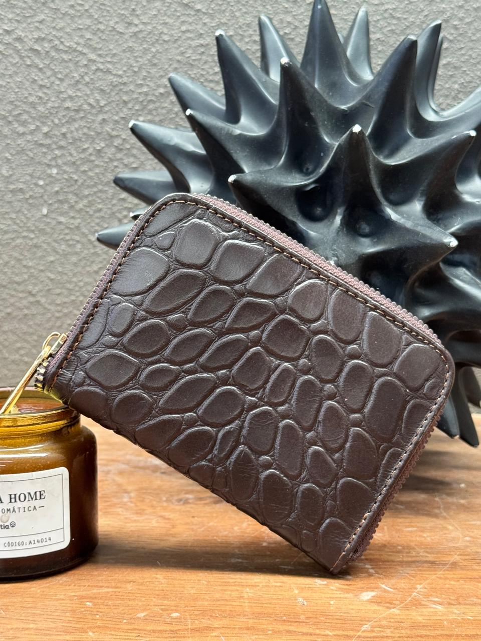 MONEDERO AFRICA PIEL COCODRILO CHOCOLATE