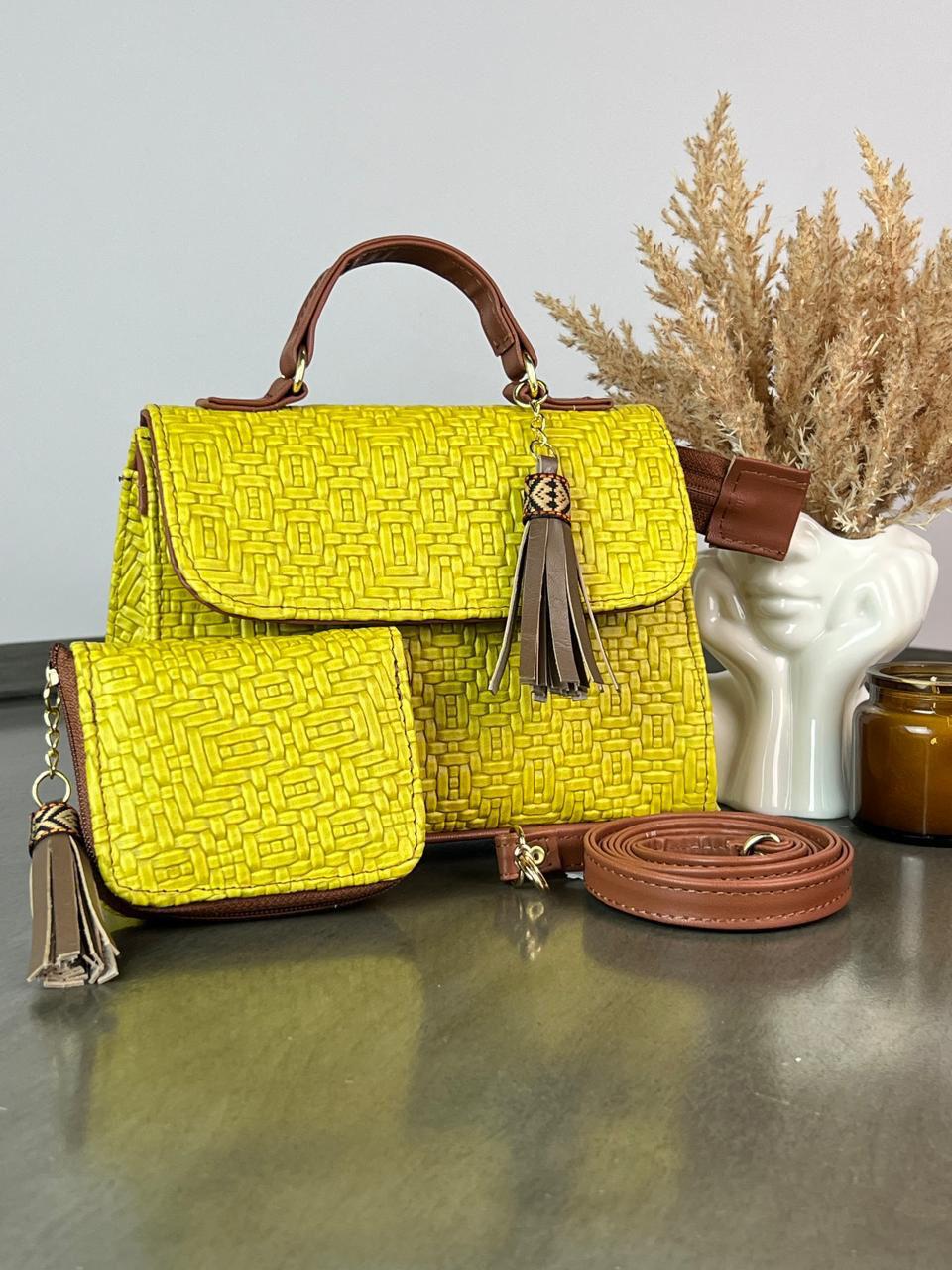 DUO DELIA PIEL GRASO GRABADO FLORES AMARILLO