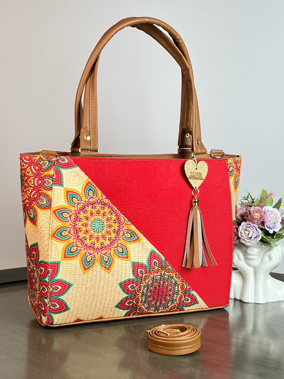 YUTE MODELO DIAGONAL ROJO/FLORES ARENA