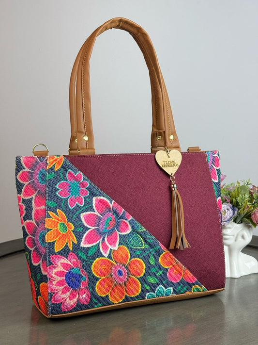 YUTE MODELO DIAGONAL VINO/NEGRO FLORES NARANJA Y ROSA