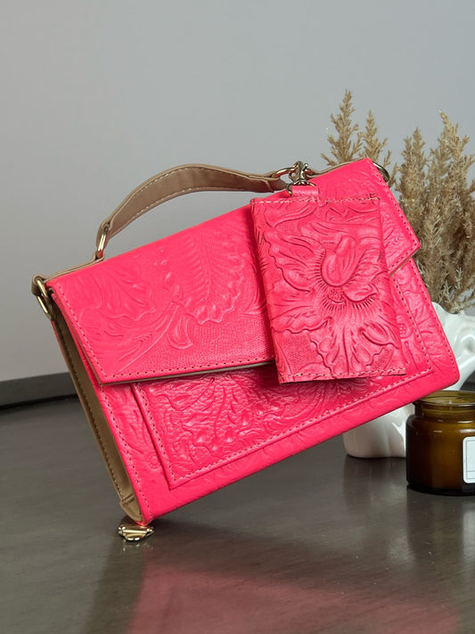 CROSSBODY PALOMA GRABADO ROSA NEON/AVELLANA