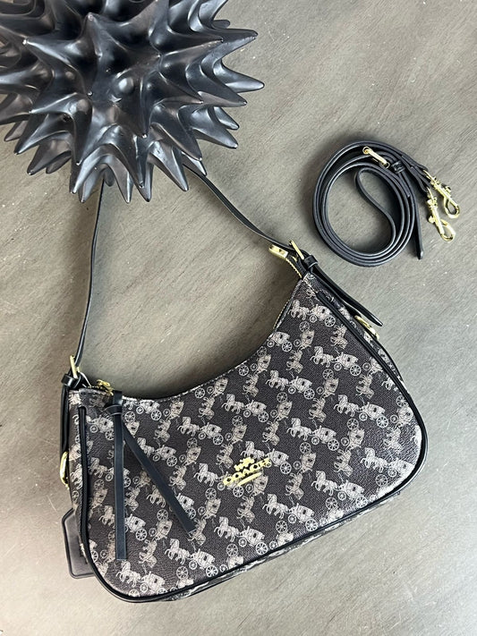 IMPORTACION COACH BAGUETTE NEGRO ESTAMPADO HORSE