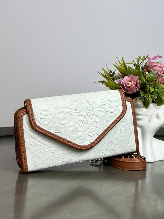 CARTERA PIEL TAPA BLANCO