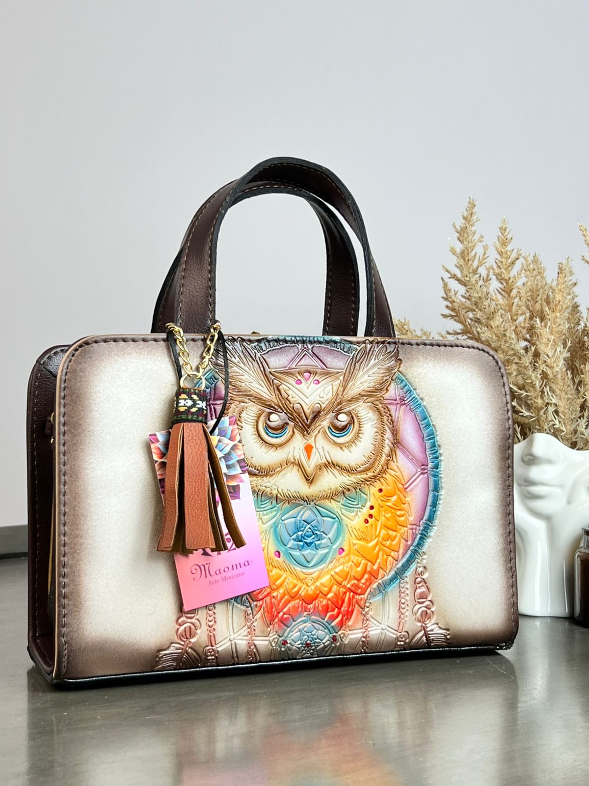 MAOMA CROSSBODY BUHO ARENA/TONOS LILA Y NARANJA