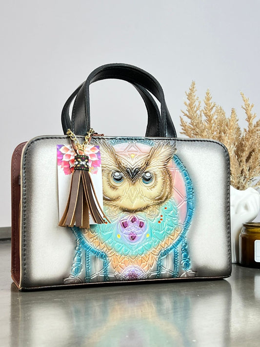 MAOMA CROSSBODY BUHO BEIGE/TONOS ROSA Y AQUA
