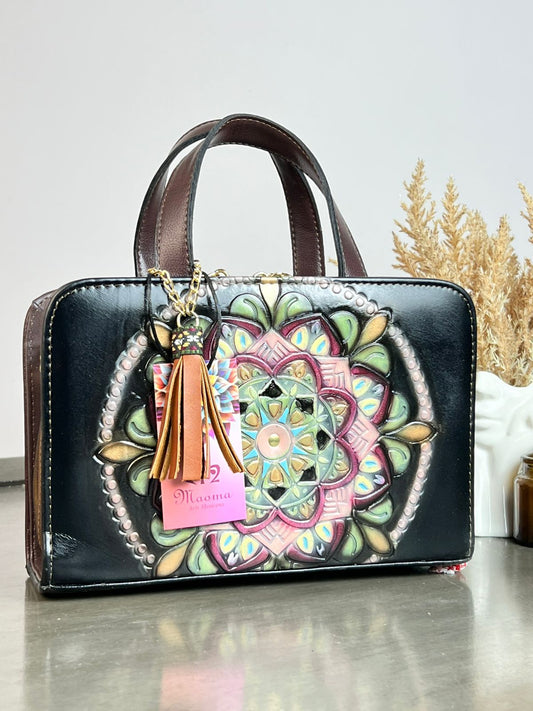 MAOMA CROSSBODY FLOR NEGRO/TONO ROSA