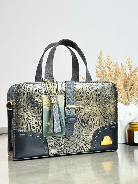 MAOMA CROSSBODY GRABADO CON HEBILLA COBRE/NEGRO