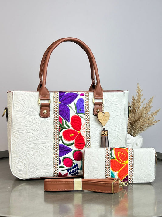 DUO FRANJA BORDADO Y PIEL GRASO CON CARTERA BLANCO/FONDO BLANCO