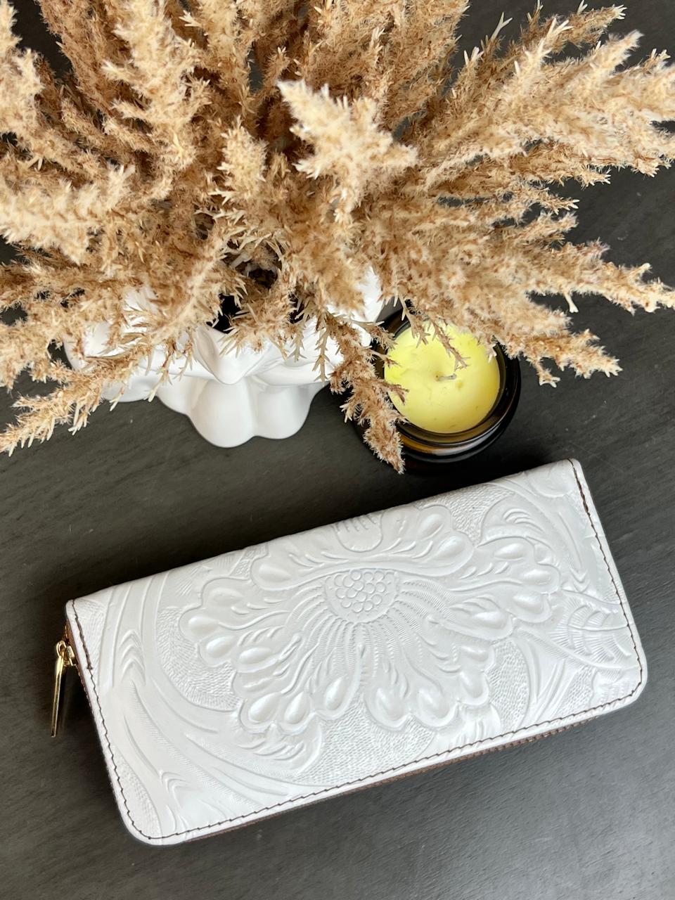 CARTERA 1 CIERRE FLORES BLANCO