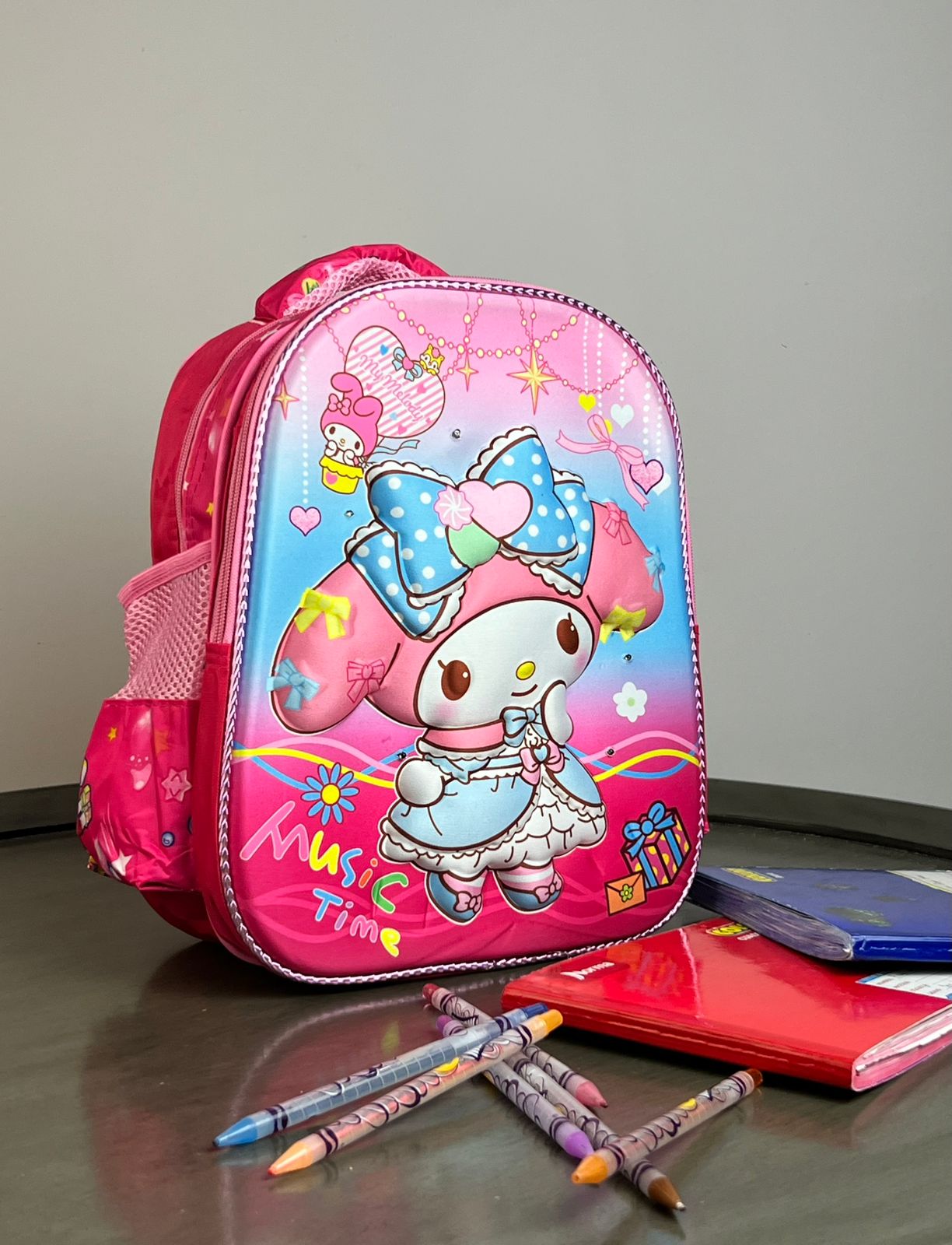 MOCHILA KYNDER PERSONAJES 3D MELODY VESTIDO AZUL