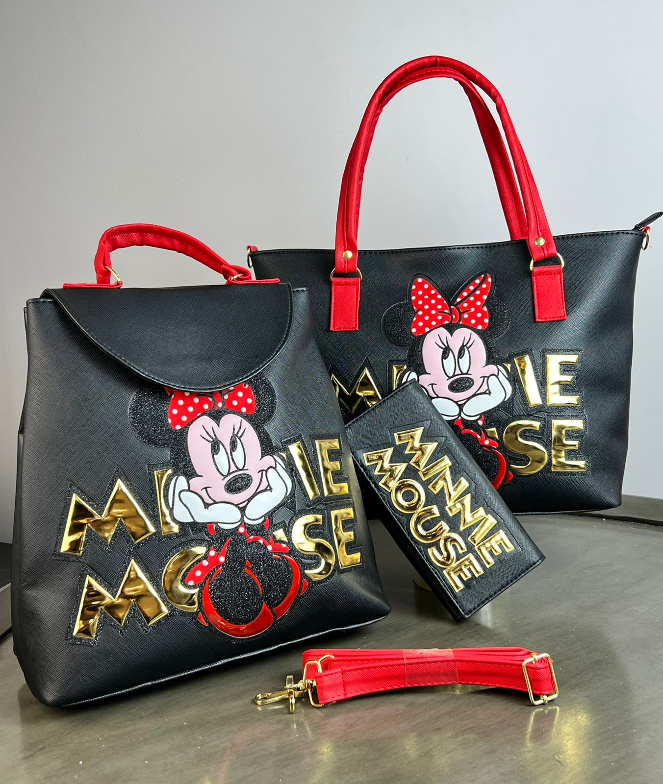 COMBO PERSONAJES MINNIE MOUSE NEGRO