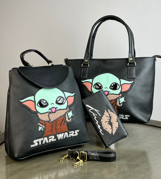COMBO PERSONAJES BABY YODA NEGRO