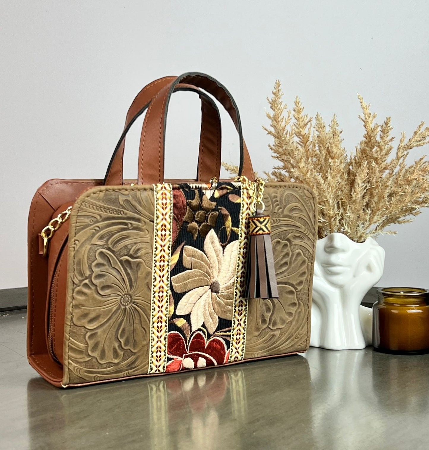 CROSSBODY DOBLE CARA FLORES FRANJA BORDADO OTOÑO/SEPIA