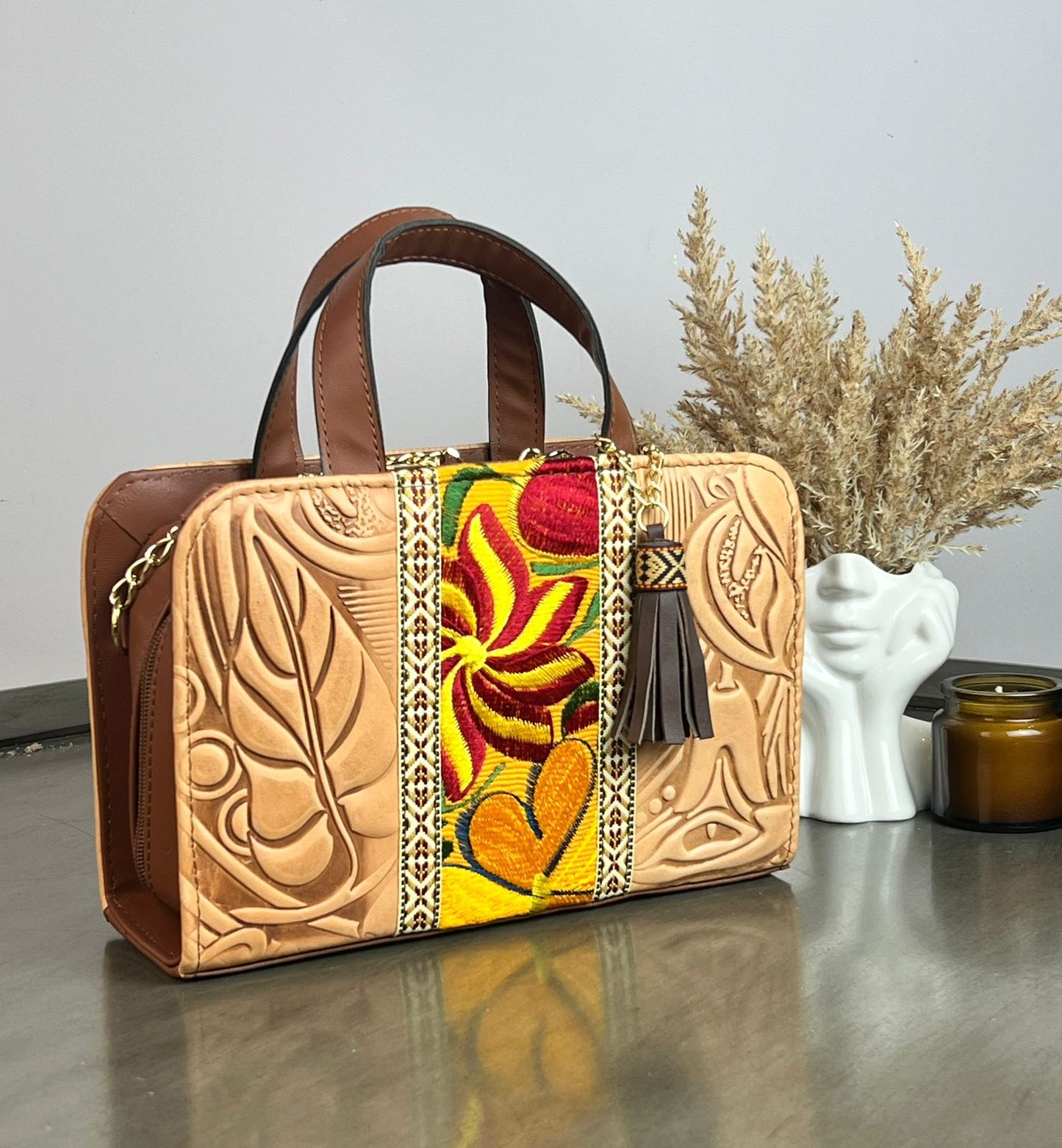 CROSSBODY DOBLE CARA ALCATRAZ FRANJA BORDADO F AMARILLO/AVELLANA