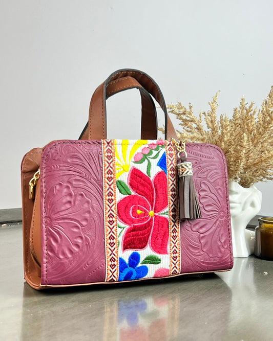 CROSSBODY DOBLE CARA FLORES FRANJA BORDADO F BLANCO/VINO