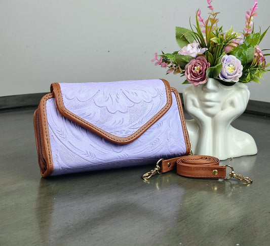 CARTERA PIEL TAPA LILA