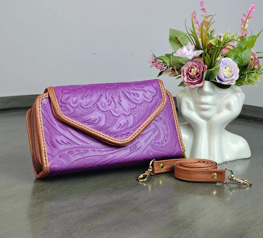 CARTERA PIEL TAPA VIOLETA