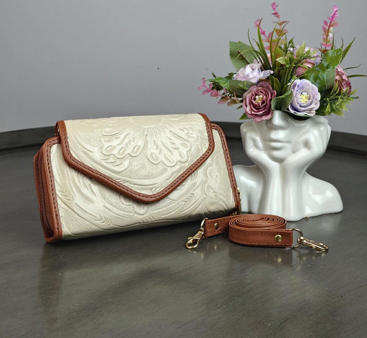 CARTERA PIEL TAPA HUESO