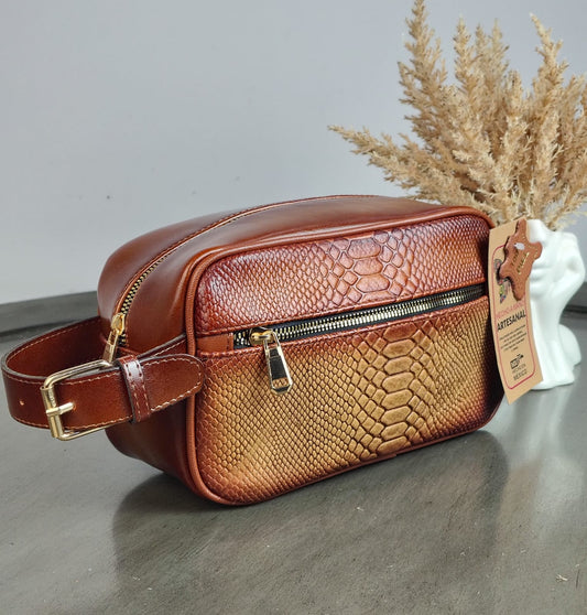 MOD ARTESANAL SOBAQUERA PIEL PITON CAMEL/MARRON