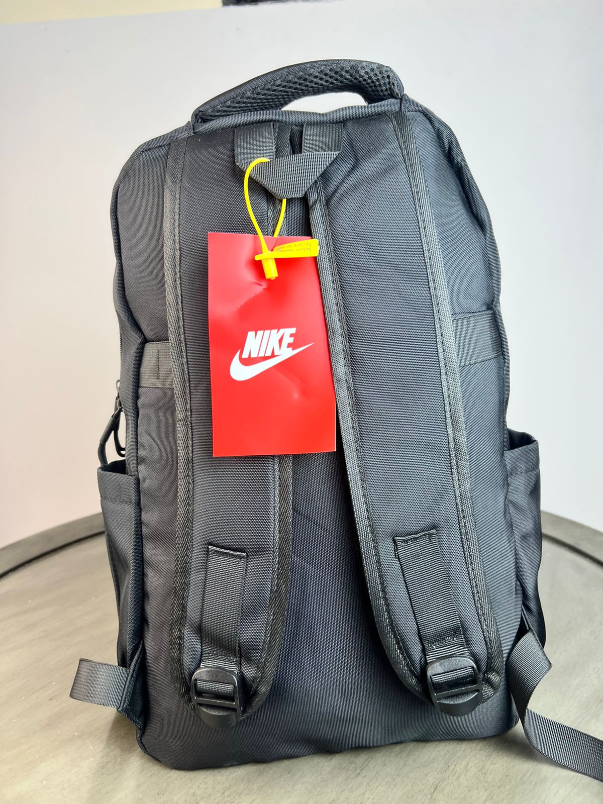 MOCHILA NIKE W5182 HUESO