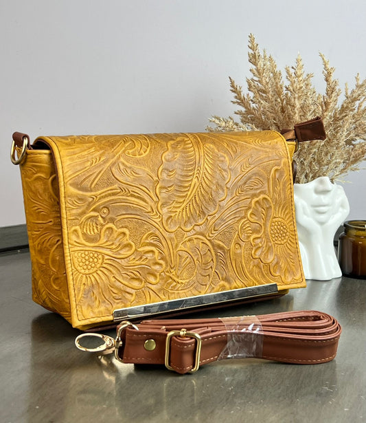 CROSSBODY VIANNEY GRABADO FLORES MIEL